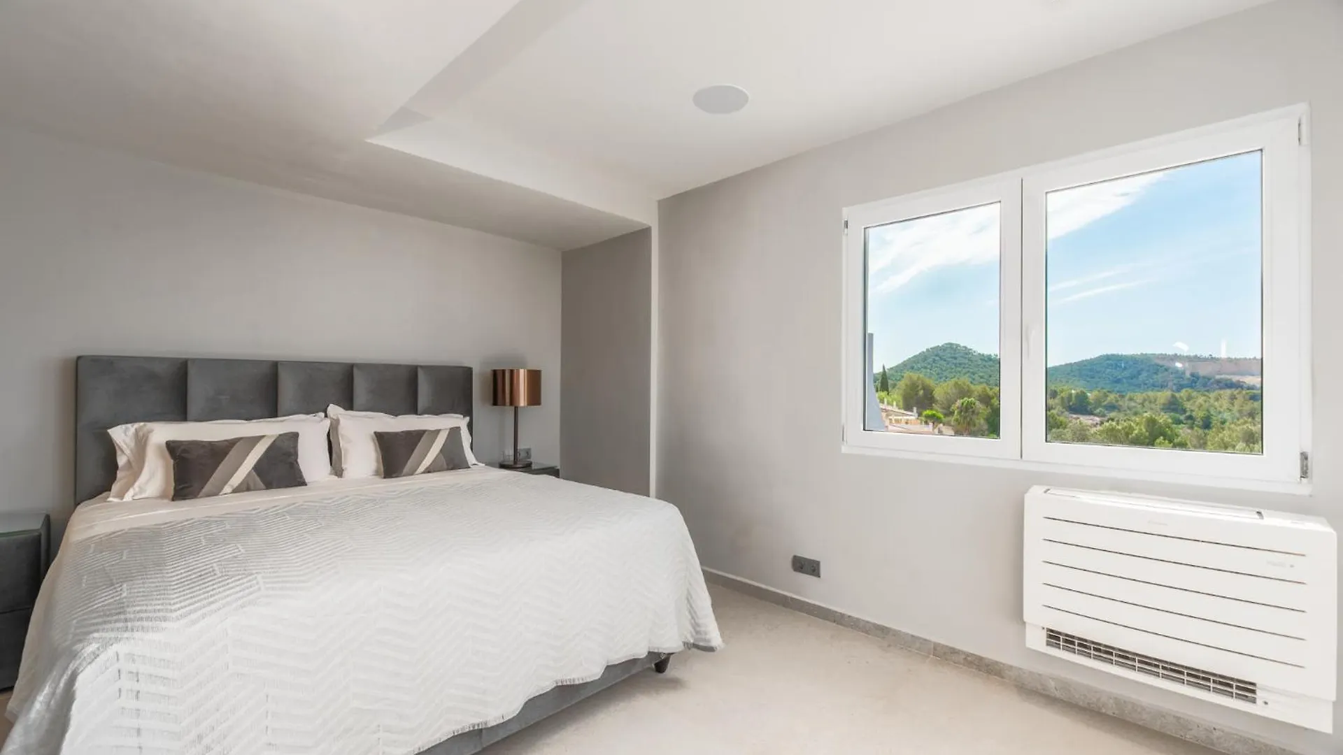 Casa Nonno - Modern Villa With Sea View Near Town Can Furnet 0*,