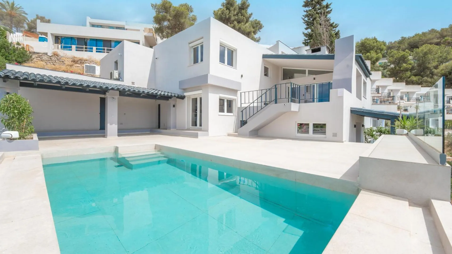 Casa Nonno - Modern Villa With Sea View Near Town Can Furnet