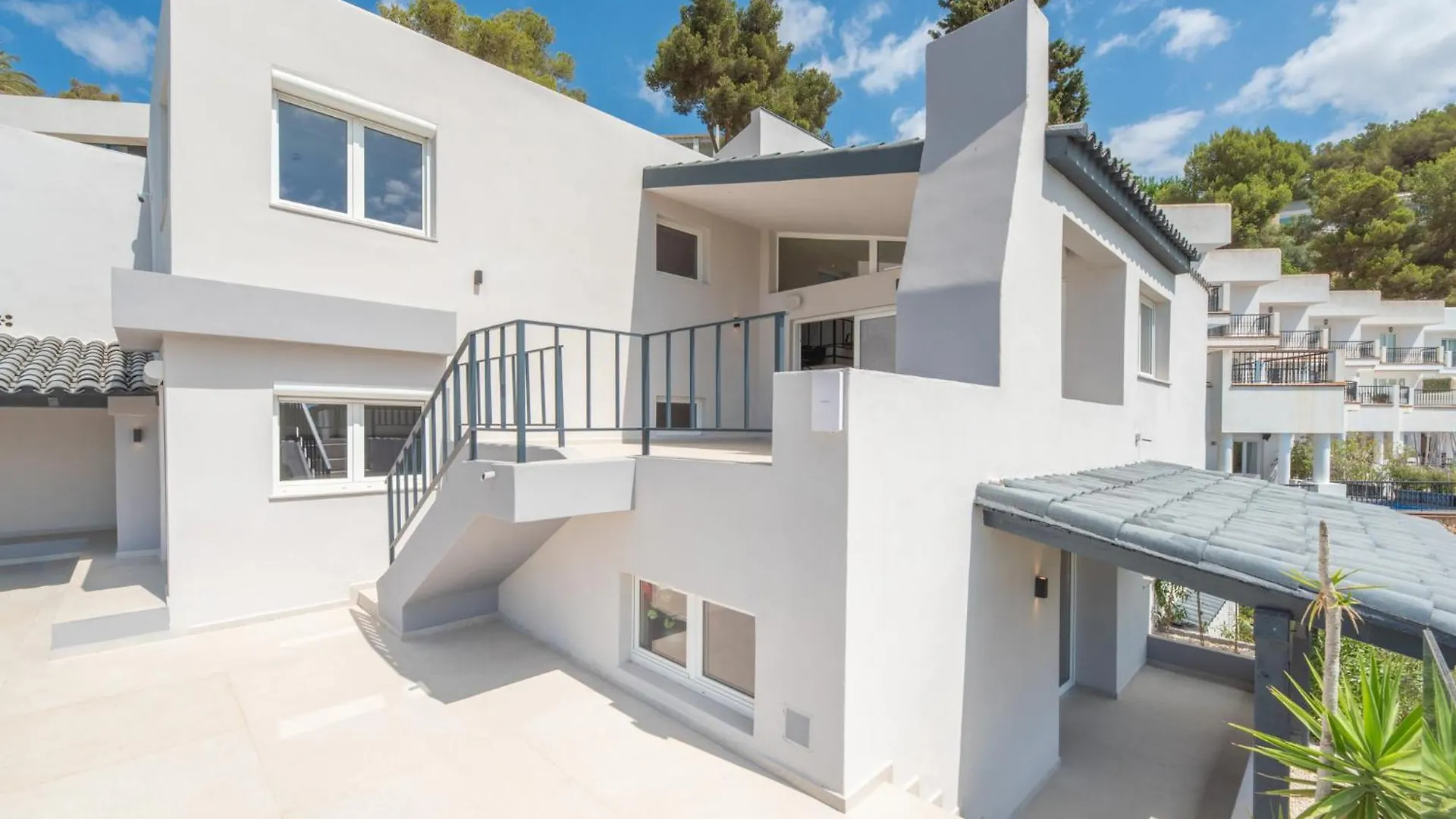Casa Nonno - Modern Villa With Sea View Near Town Can Furnet